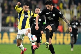ozet-fenerbahce-caykur-rizespor-mac-sonucu-3-2-kadikoyde-5-gol-2-kirmizi-kart-1-penalti-KhHVGnVS.jpg