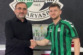 sakaryaspor-kabovu-renklerine-bagladi-DGNpIrNj.jpg