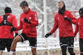 sivasspor-besiktas-macinin-hazirliklarina-basladi-Vm8zKq4z.jpg