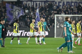 son-dakika-anderlecht-fenerbahce-macinda-gergin-anlar-tribunde-kavga-bCPQ4kqI.jpg