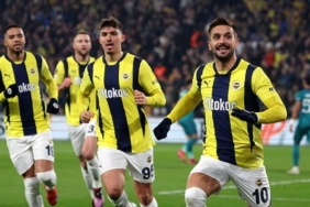ulke-puaninda-gozler-fenerbahcede-qQ5vXPgi.jpg