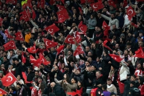 a-milli-futbol-takimi-910-gun-sonra-istanbulda-MAavFBEB.jpg