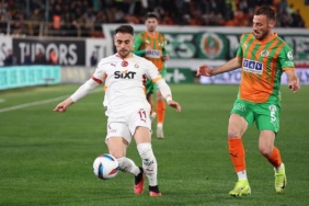 alanyaspor-galibiyeti-sonrasi-galatasarayda-yunus-akgun-emin-adimlarla-sampiyonluga-yuruyoruz-nZP7KWKw.jpg
