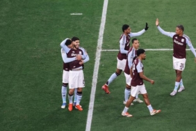 aston-villa-club-bruggeu-devirdi-ve-devler-liginde-ceyrek-finale-yukseldi-jEwR4hIR.jpg