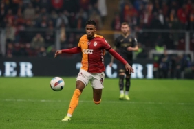 besiktas-derbisinde-oynayacak-mi-galatasarayda-jakobsun-durumu-belli-oldu-1cGcqx38.jpg