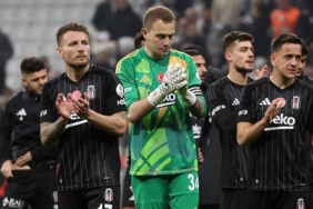 besiktas-efsanesinden-flas-sozler-laubali-pozisyonlar-izlettiler-dUMPWpHd.jpg