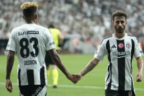 besiktasta-rafa-silva-yorgun-dustu-taraftardan-hakli-tepki-5EKQD9AZ.jpg