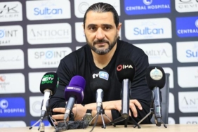 bulent-bolukbasi-1-puana-sevindi-XyEJds7G.jpg