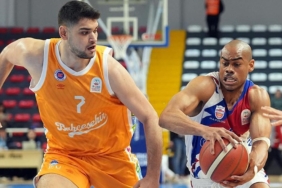buyukcekmece-basketbol-bahcesehir-koleji-mac-sonucu-102-93-xP9mMlMx.jpg