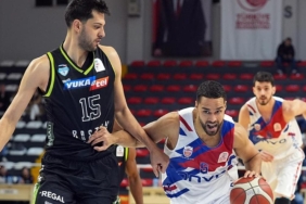 buyukcekmece-basketbol-merkezefendi-belediyesi-basket-mac-sonucu-81-89-3CaCpkLC.jpg