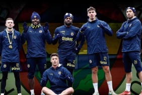 fenerbahcede-dun-son-kez-forma-giydi-surpriz-ayrilik-takim-arkadaslariyla-vedalasacak-MURaBYUj.jpg