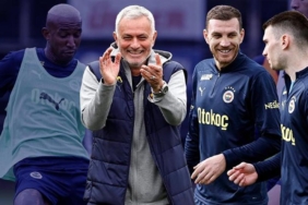 fenerbahcede-merakla-beklenen-dzeko-ve-talisca-karari-belli-oldu-mourinho-tercihini-yapti-Y7TAVc3d.jpg