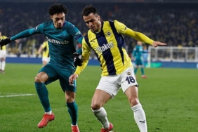 fenerbahceye-kotu-haber-yildiz-isme-iki-talip-cikti-lh13G9le.jpg