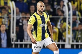 fenerbahceye-transferde-sofyan-amrabat-piyangosu-vurdu-yonetim-kollari-sivadi-25-milyon-euro-J5ddlFIB.jpg