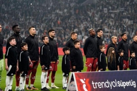 galatasarayda-3-oyuncu-ilk-kez-derbide-u45gk34Z.jpg
