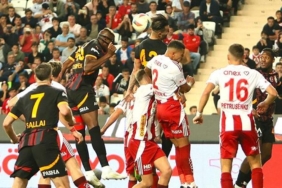 galatasarayda-besiktas-derbisi-oncesi-alarm-96CJfsWL.jpg