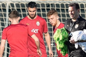 galatasaraydan-fenerbahceye-psikolojik-baski-farki-7ye-cikarma-hedefinde-PbvRmUXQ.jpg