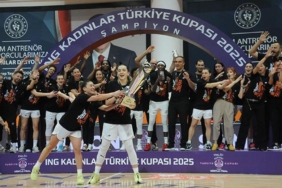 kadinlar-basketbol-turkiye-kupasinda-sampiyon-cbk-mersin-oldu-wGYjHVJg.jpg