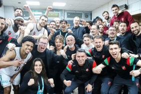karsiyaka-basketbol-galibiyetle-tanisti-2MfqHPIL.jpg