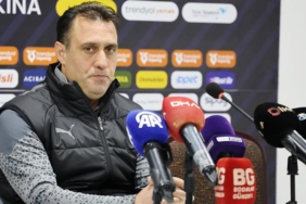 kasimpasa-teknik-sorumlusu-serhat-sutlu-istediklerimizi-sahada-uygulamakta-zorlaniyoruz-DbkbRPxZ.jpg
