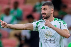 merih-demiral-oynadi-al-ahli-ve-al-khaleej-yenisemedi-ii6imLwL.jpg