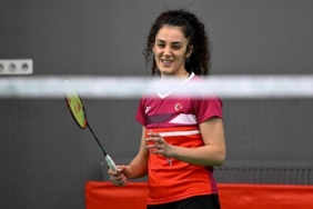 milli-badmintoncu-neslihan-arin-sampiyon-oldu-gBavTEu4.jpg