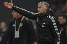 ole-gunnar-solskjaer-ovgusu-agirligini-hissettirdi-Jrx3BLjz.jpg