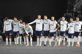 ozet-fenerbahce-avrupaya-penaltilarda-veda-etti-rangers-fenerbahce-maci-sonucu-3-2-TmY7IVtb.jpg