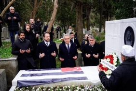 serdal-adali-suleyman-sebanin-kabrini-ziyaret-etti-gSuWe692.jpg