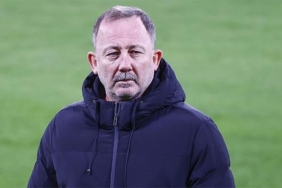 sergen-yalcindan-galatasaraya-transfer-uyarisi-sakin-almayin-AJeivTb9.jpg