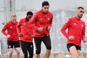 sivassporun-rakibi-adana-demirspor-3e4ndA5U.jpg