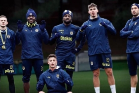 son-dakika-fenerbahceden-ayriliyordu-transferi-iptal-oldu-mourinho-takimda-kalmasini-istedi-zbImCiFe.jpg