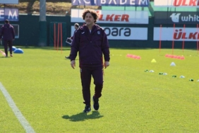 trabzonspor-fatih-tekke-deplasman-fobisini-yenmek-istiyor-EQzv6aDN.jpg