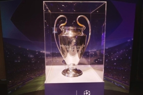 uefa-sampiyonlar-ligi-kupasi-istanbulda-sergilendi-ItlLJpbt.jpg