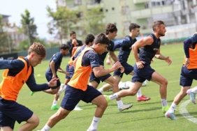alanyaspor-kayserispor-macinin-hazirliklarina-basladi-cKscVGqL.jpg