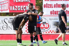 ayvalikgucu-belediyespor-tffden-adalet-istiyor-xGFmVsz1.jpg