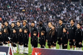 besiktas-evinde-2-kez-gol-atamadi-fQ19vIN3.jpg