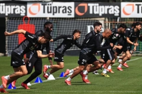 besiktasin-goztepe-kadrosu-belli-oldu-surpriz-isim-sakatligini-atlatti-DwEZn2YU.jpg