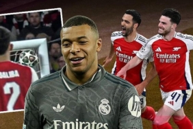 bir-beckham-bir-roberto-carlos-arsenal-real-madrid-macina-declan-rice-muhur-vurdu-makineli-tufek-ZYSJqMGj.jpg