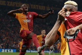 fenerbahce-galatasaray-derbisi-oncesi-victor-osimhen-bombasi-gundemi-sallayan-iddia-eScRhfjz.jpg