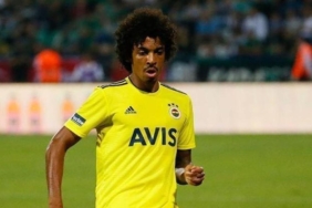 fenerbahceden-eski-oyuncusu-luiz-gustavo-icin-gecmis-olsun-mesaji-38iWfUPF.jpg
