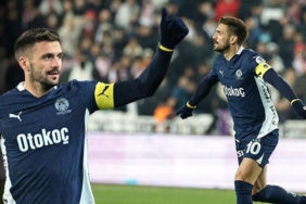 fenerbahcenin-istikrar-abidesi-dusan-tadic-Dcap6H8G.jpg