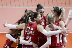 galatasaray-daikin-0-3-eczacibasi-dynavit-mac-sonucu-ozet-sultanlar-ligi-k6ZNiiSw.png