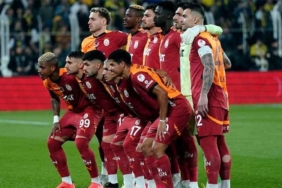 galatasaray-iki-yildiza-imza-attiriyor-eG3qKDrb.jpg