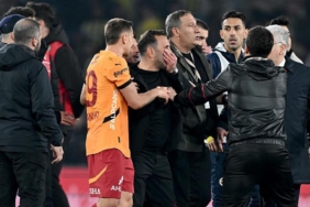 galatasaray-teknik-direktoru-okan-buruk-mourinho-ile-arasinda-yasananlara-degindi-sik-bir-sey-degil-cbSjNSMF.jpg
