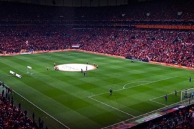galatasaray-uefadan-haber-bekliyor-rams-parkta-surpriz-degisiklik-IbRKu8LE.jpg
