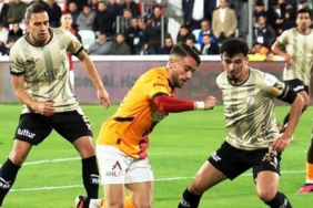 galatasarayda-bodrum-fk-maci-oncesinde-dort-yildiz-icin-alarm-adgd6DAB.jpg