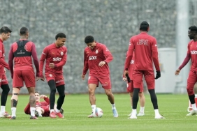 galatasarayda-eyupspor-maci-oncesi-tek-eksik-icardi-lv9bYM2k.jpg