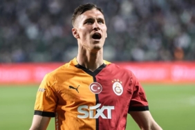 galatasarayda-sahne-sallainin-DwZZTEDx.jpg