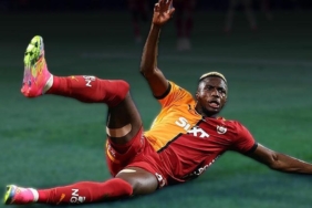 galatasarayin-akli-fikri-osimhende-aslan-tapusunu-istiyor-iste-4-yillik-maliyeti-tVZMeXpR.jpg